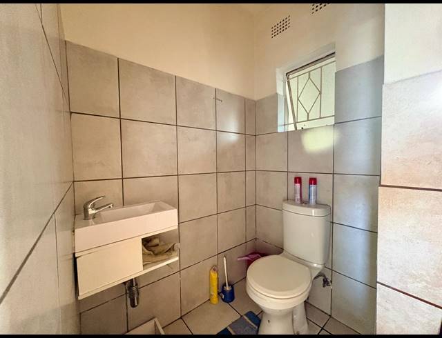 3 BEDROOM DUPLEX FOR SALE IN STRUBENVALE